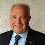 Dr-Armando-Moreira